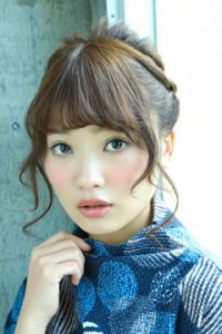 編み込みがかわいいお呼ばれヘアセット