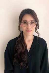 氏家 一美